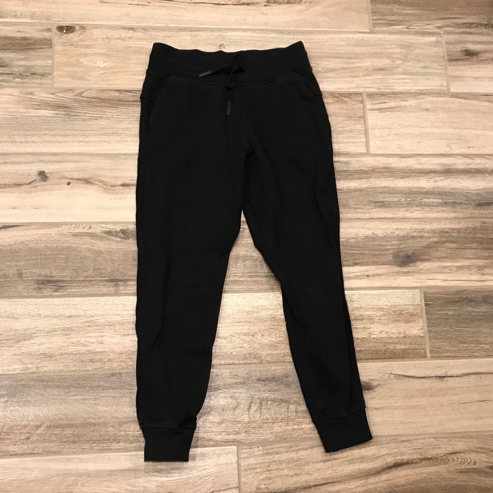 Lululemon Joggers - Size 6